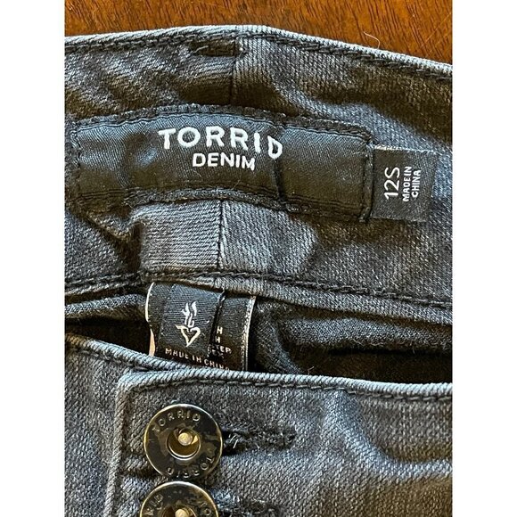 Torrid Denim Black Mid Rise Skinny Leg Cropped Jeans Size‎ 12 - Picture 8 of 10